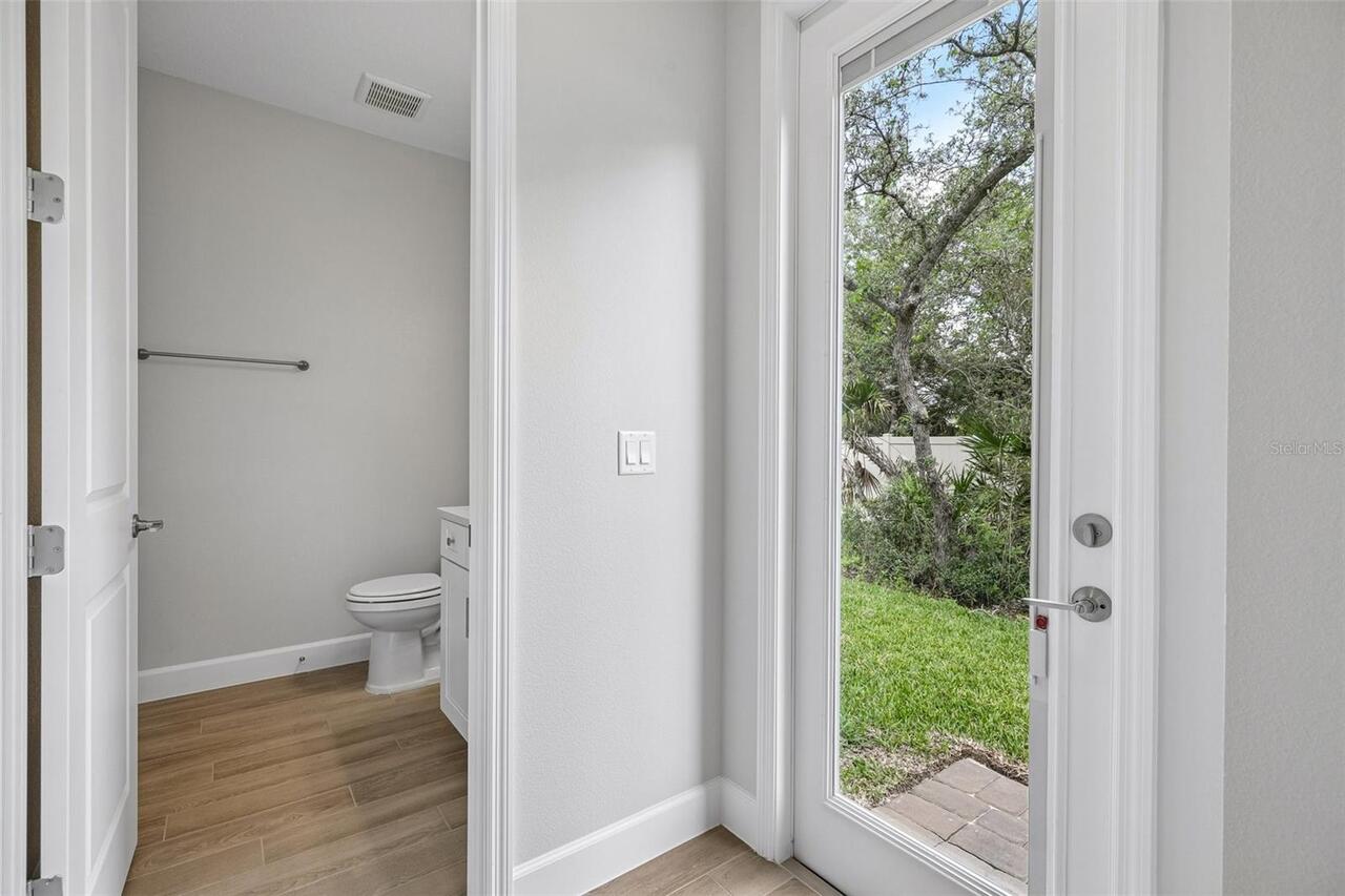 Listing Photo 32