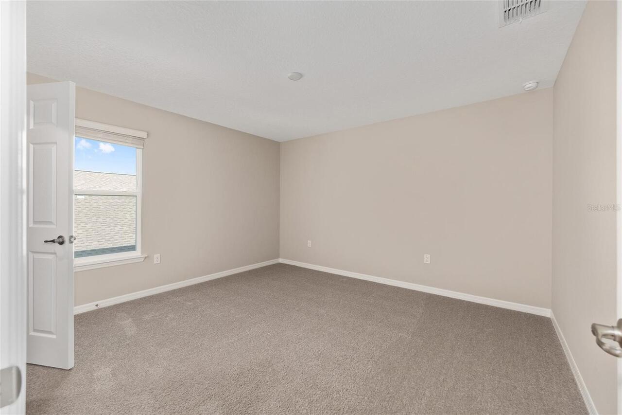 Listing Photo 38
