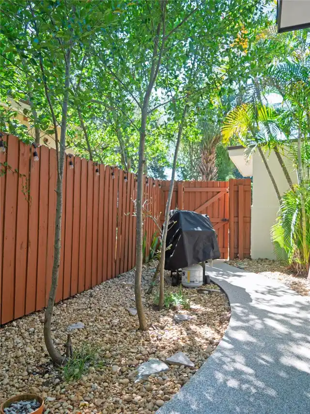 Listing Photo 39