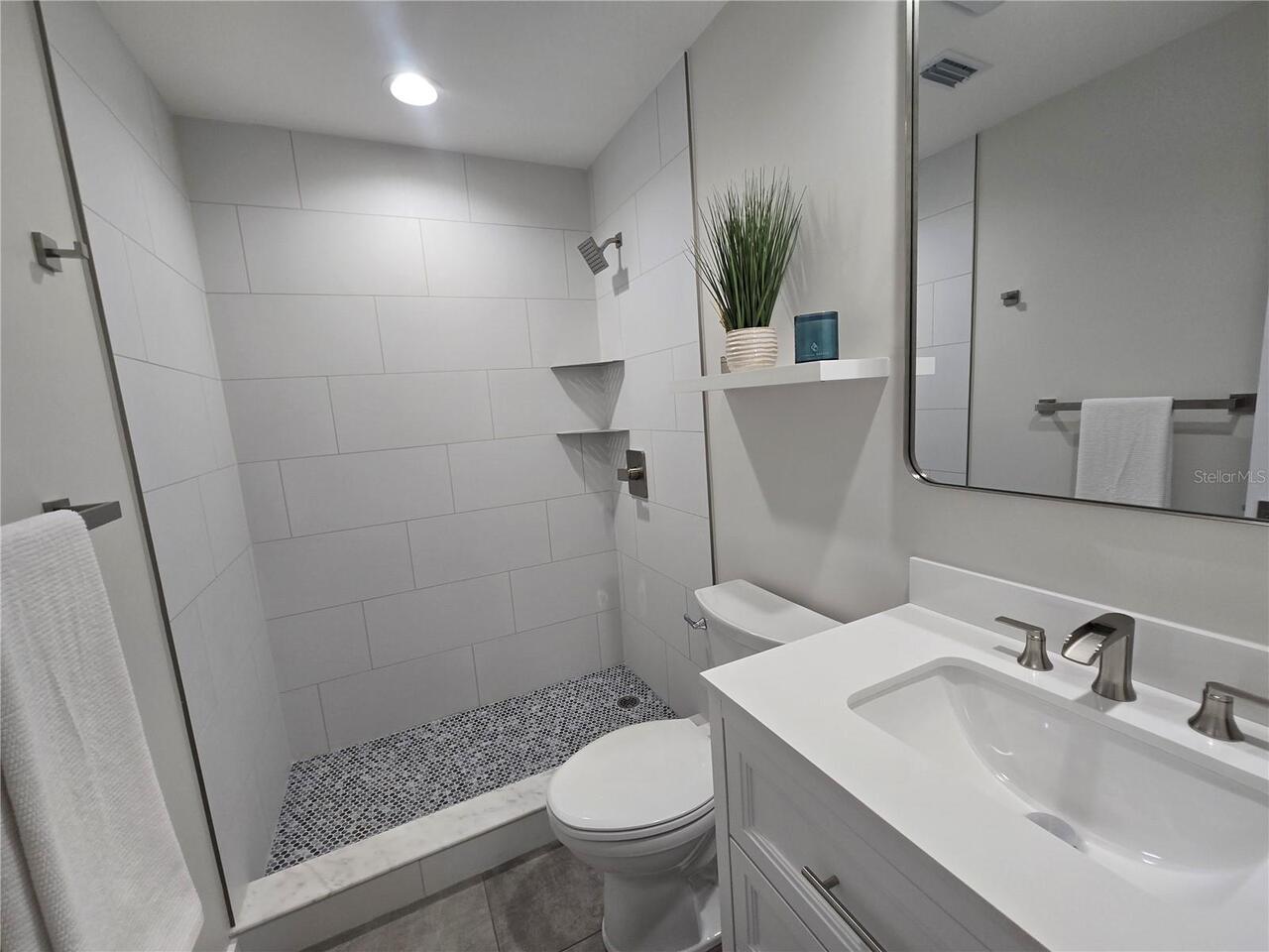Listing Photo 57