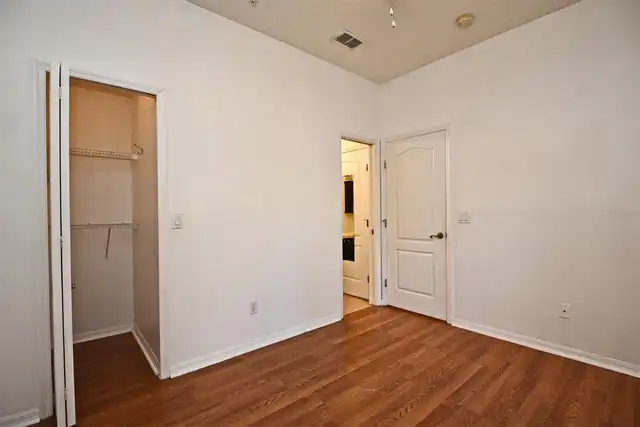 Listing Photo 24