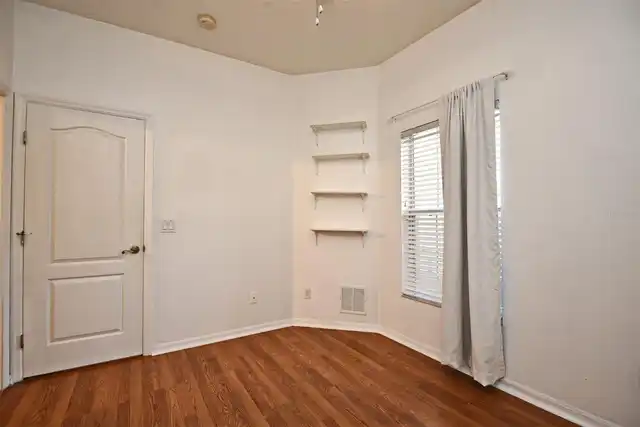 Listing Photo 25