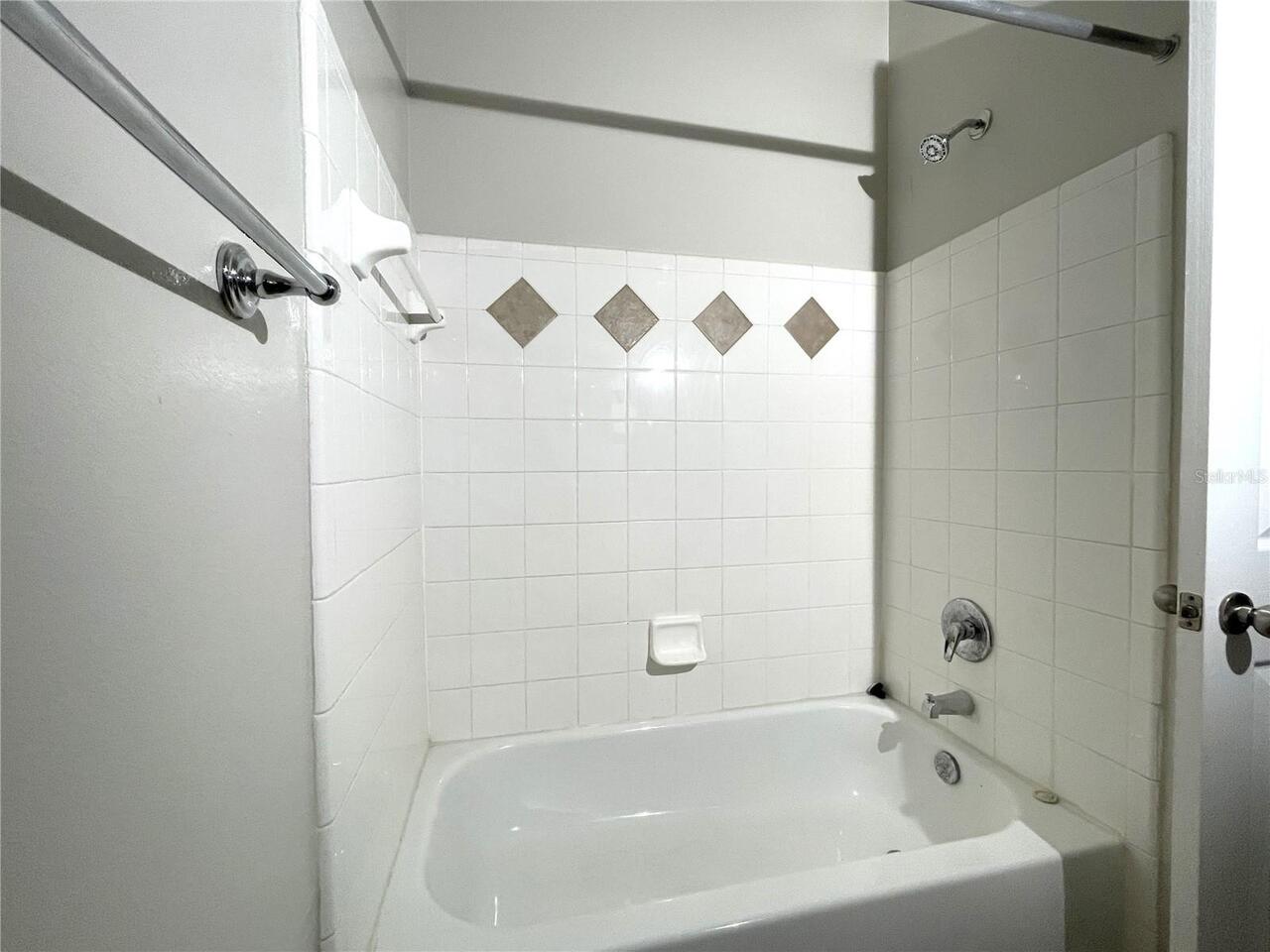Listing Photo 20