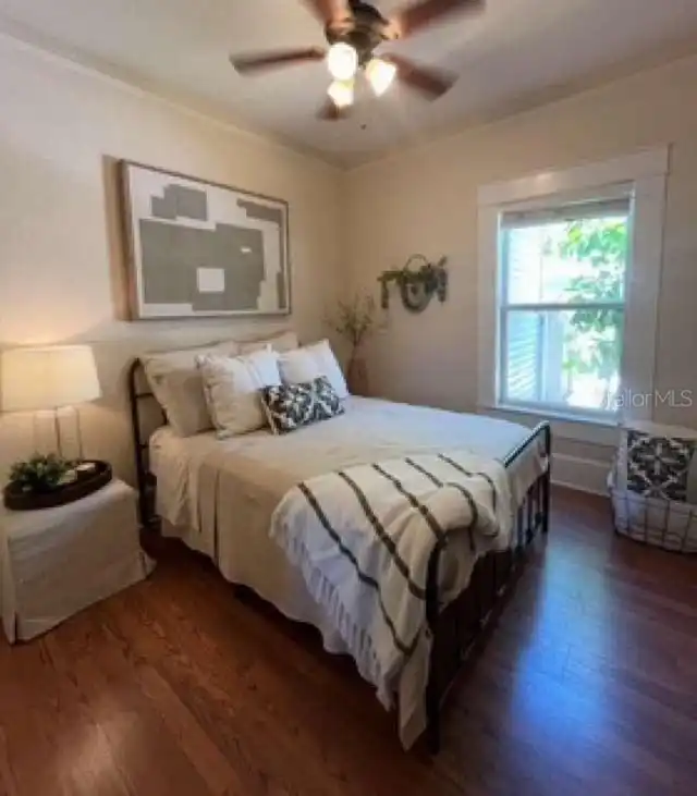 Listing Photo 9