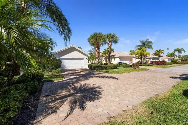 Listing Photo 35