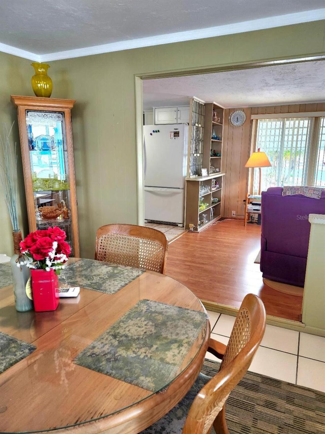 Listing Photo 12