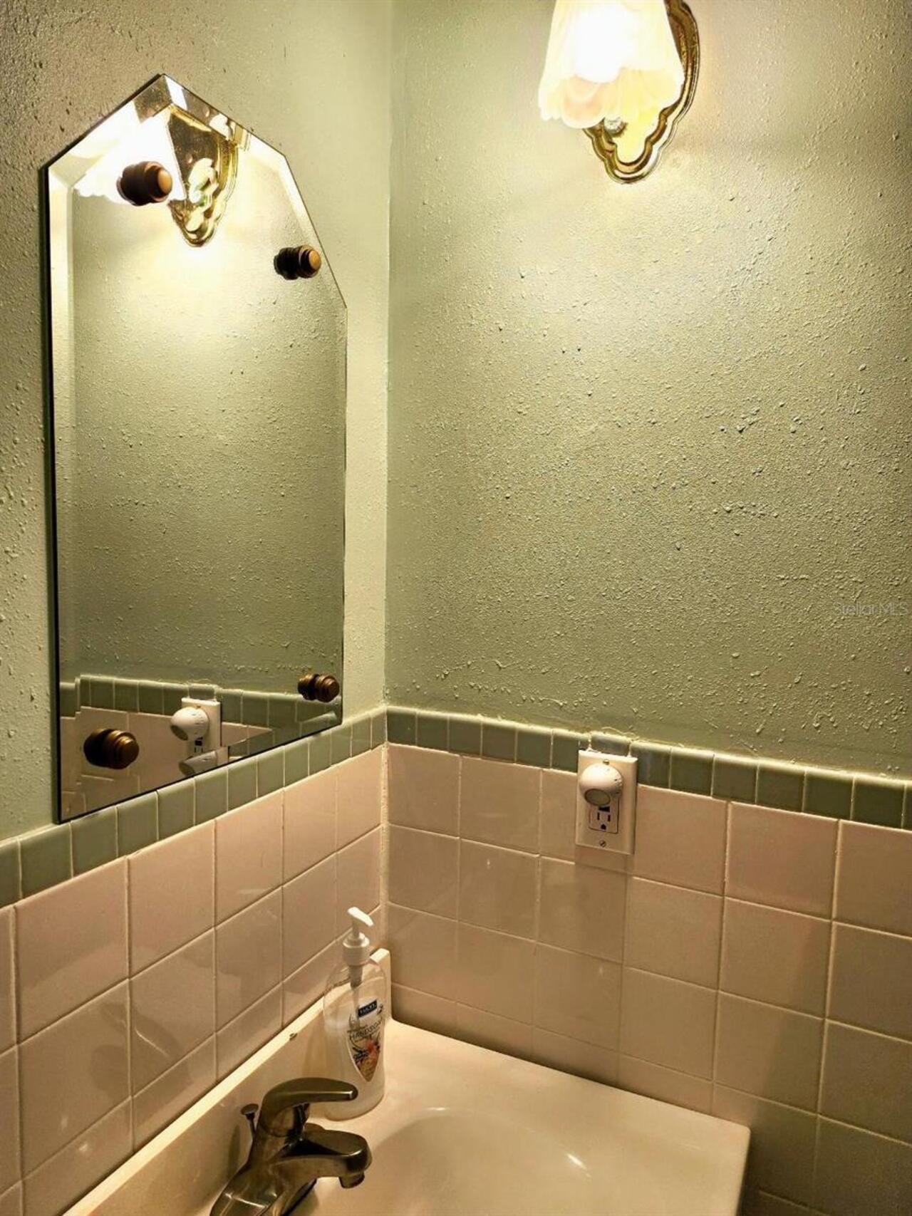 Listing Photo 24