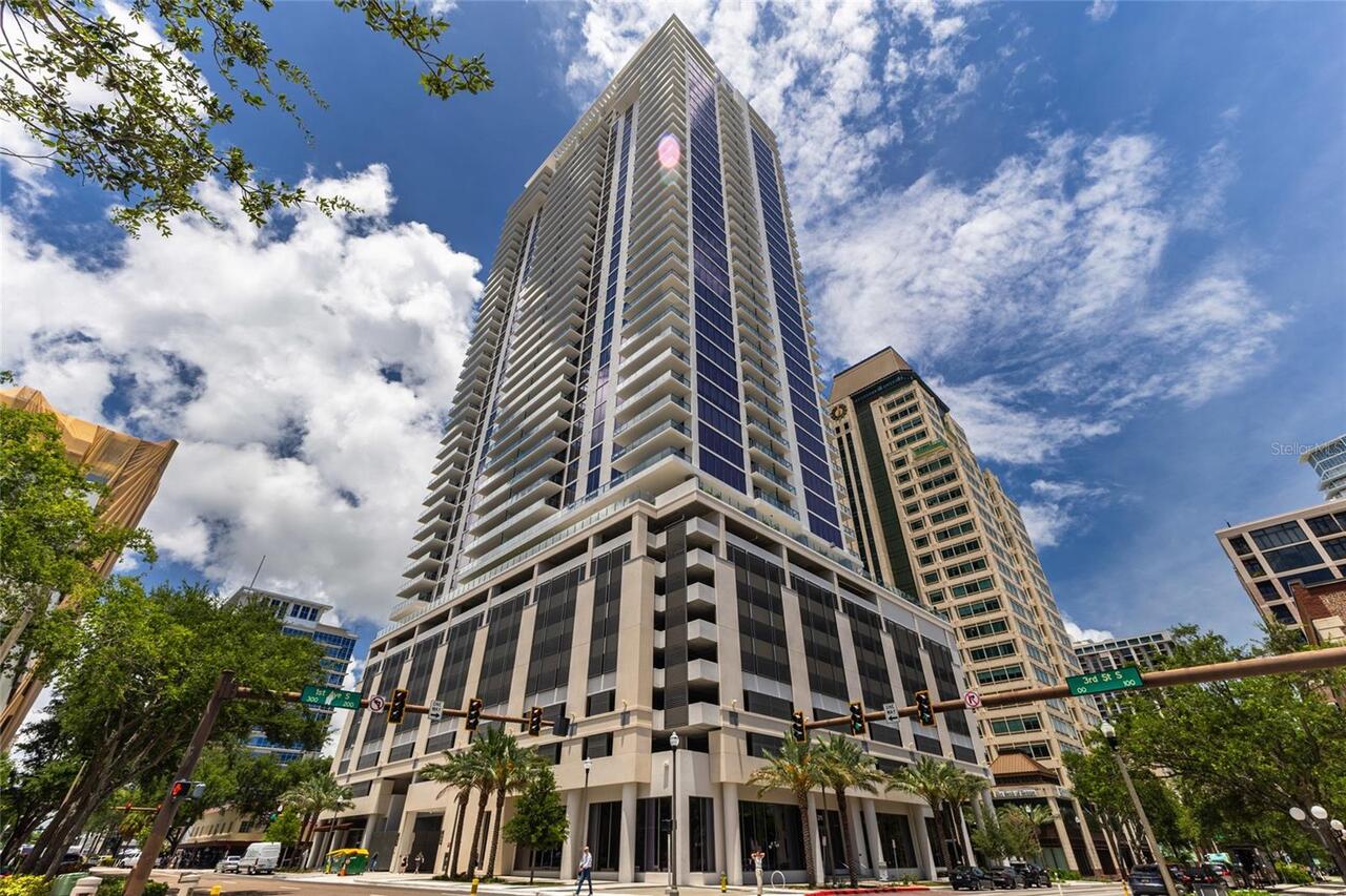 St Petersburg Real Estate
