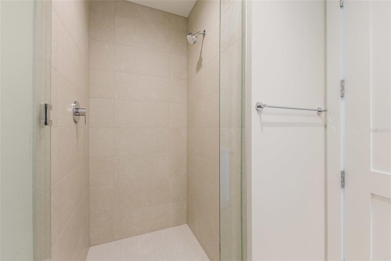 Listing Photo 24
