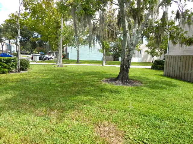 Listing Photo 23