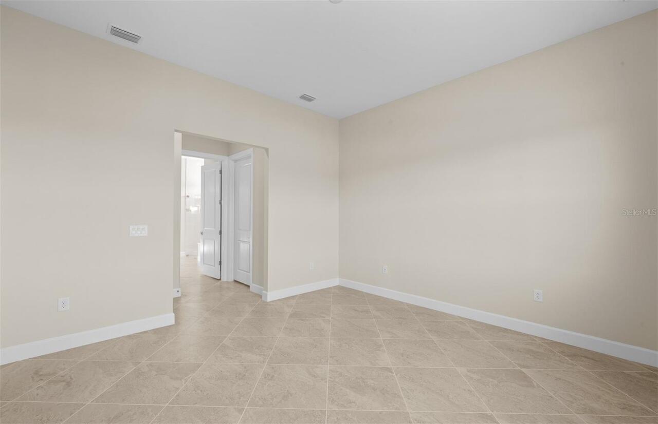 Listing Photo 34
