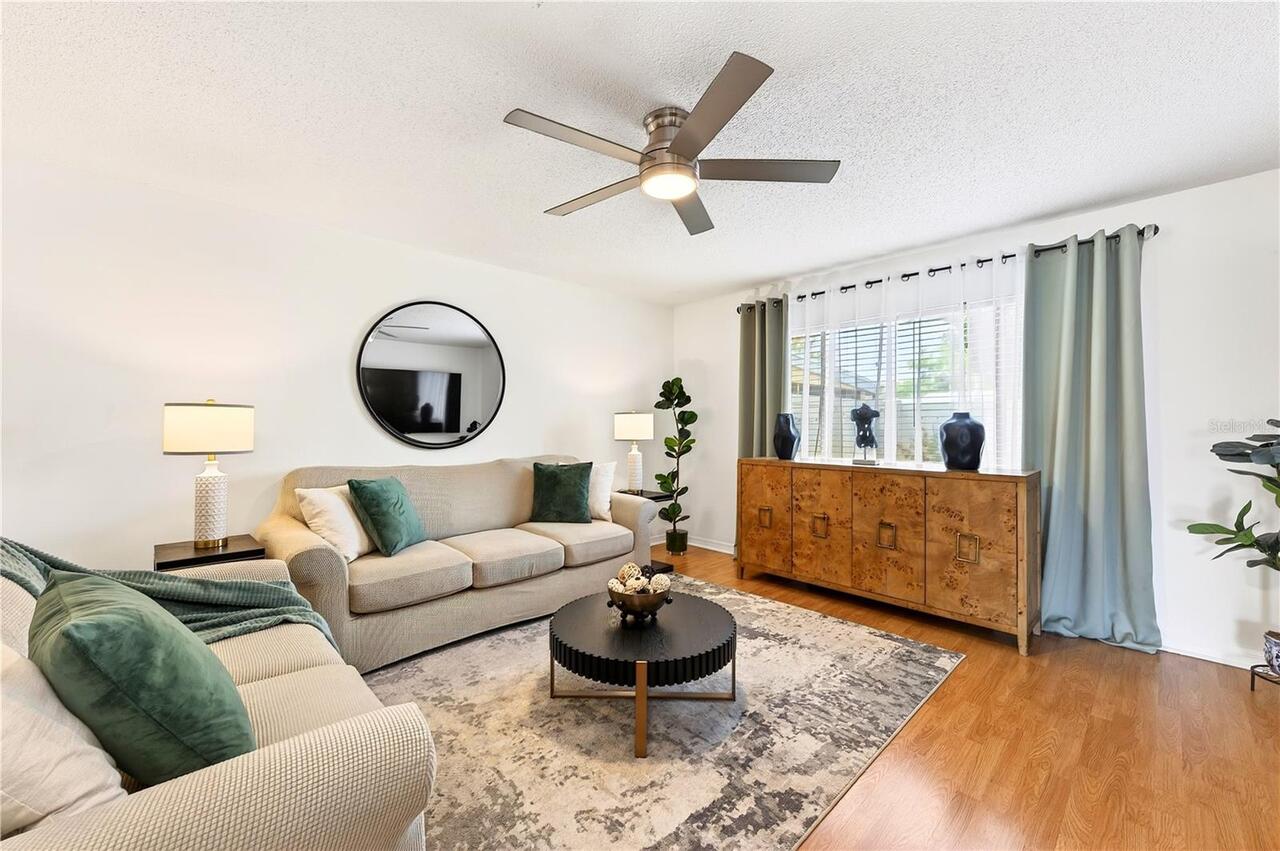 Listing Photo 9