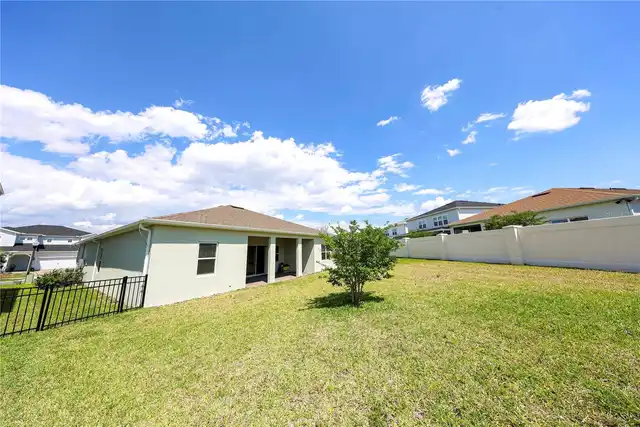 Listing Photo 20