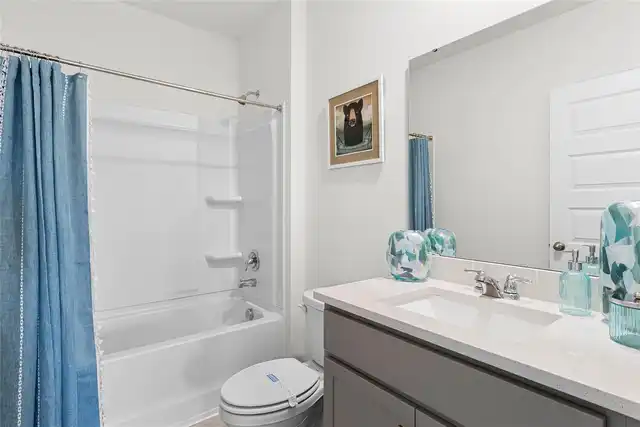Listing Photo 23