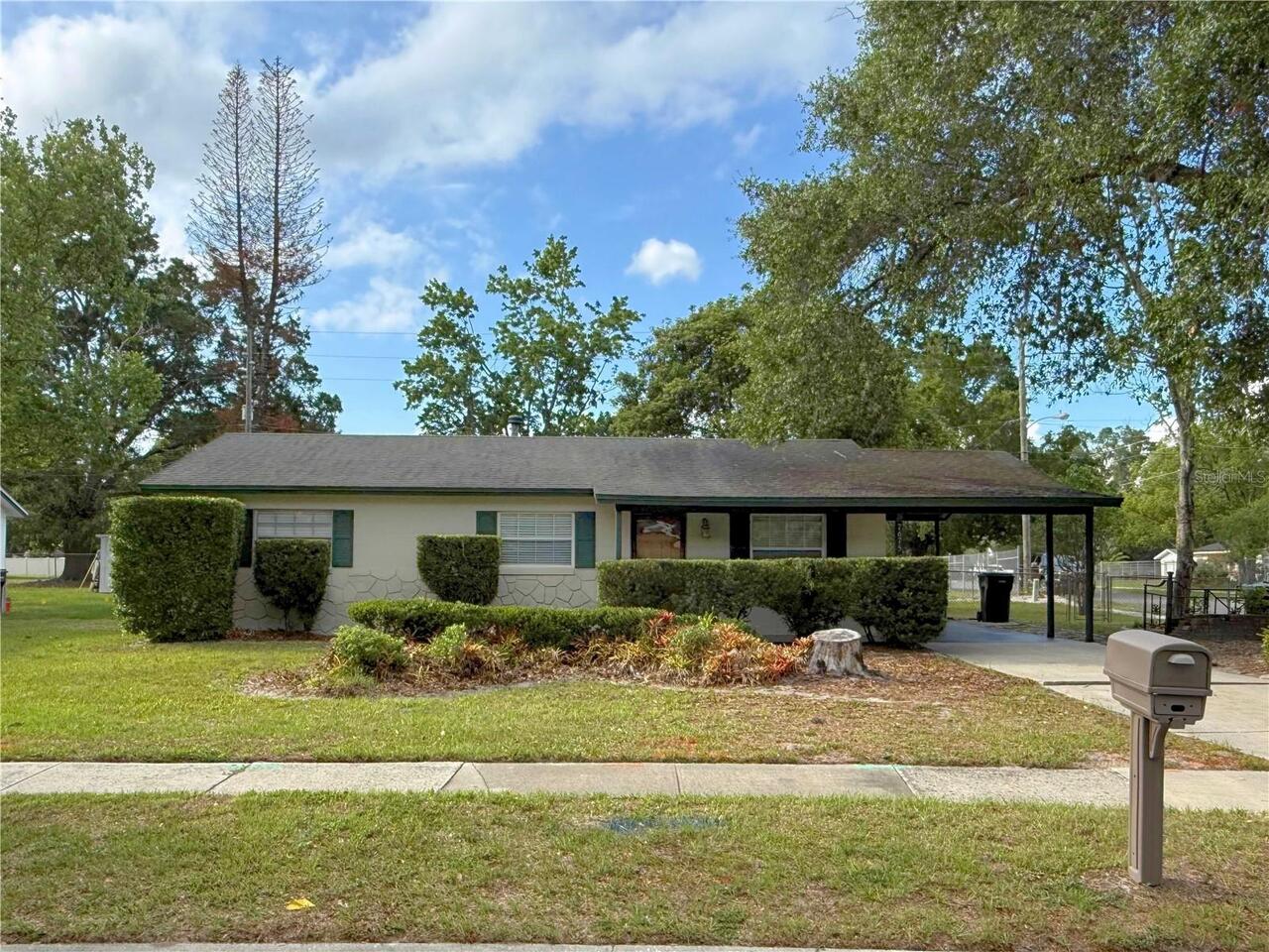 Listing Photo 1