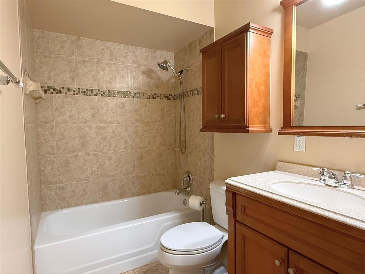 Listing Photo 16