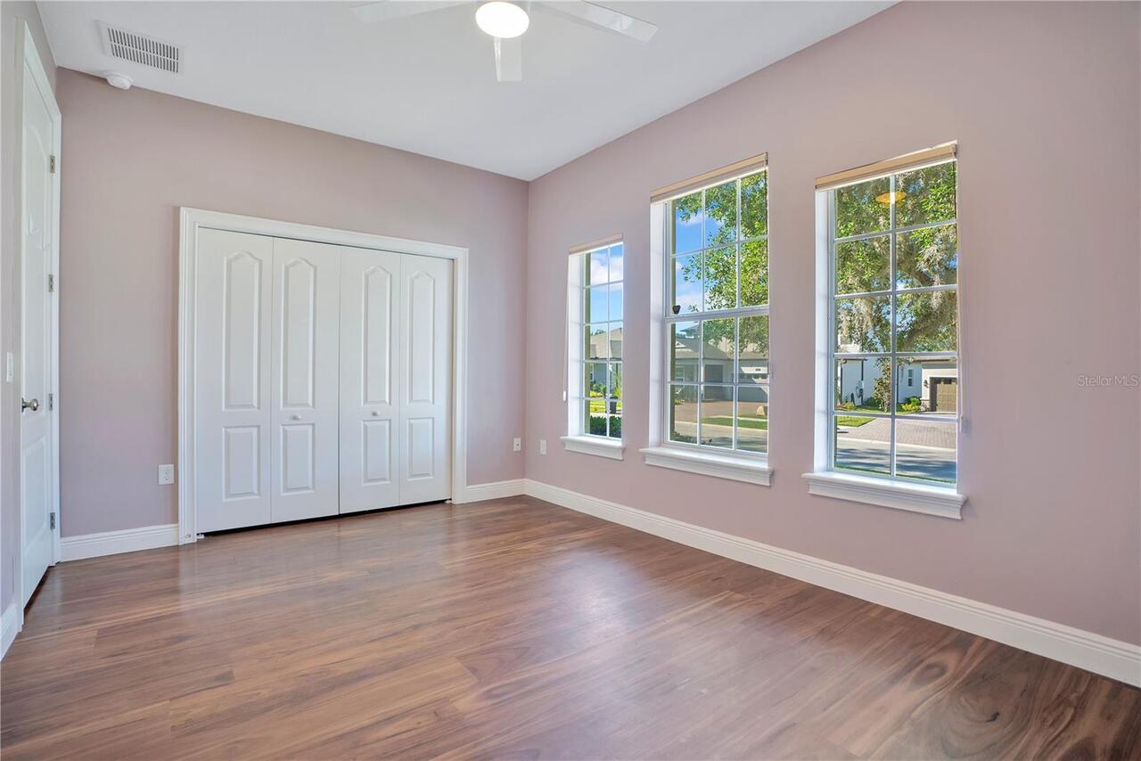 Listing Photo 32