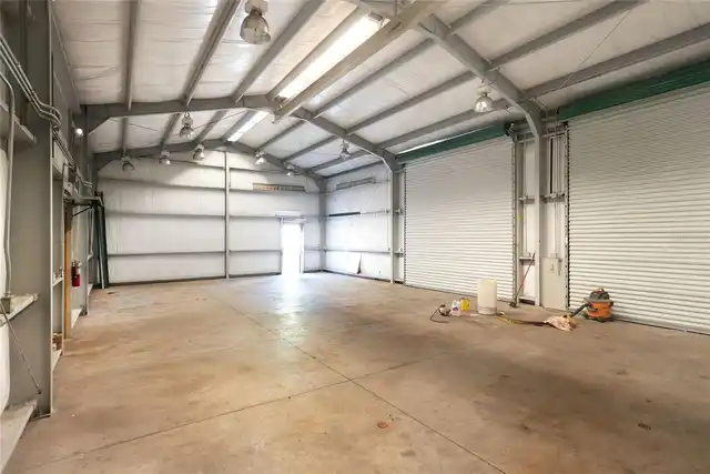 Listing Photo 43