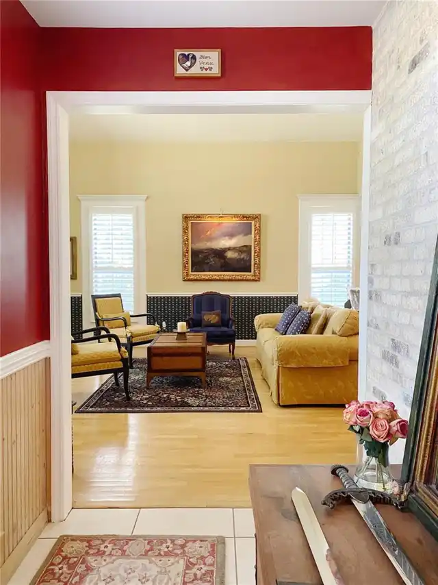 Listing Photo 4