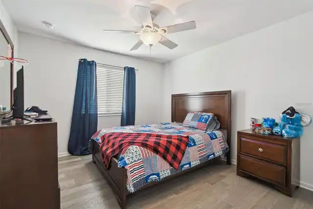 Listing Photo 21