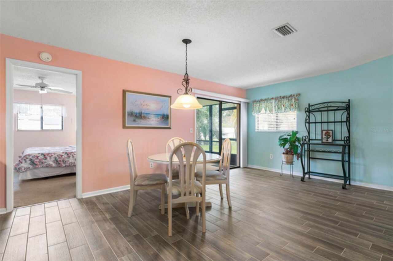 Listing Photo 9