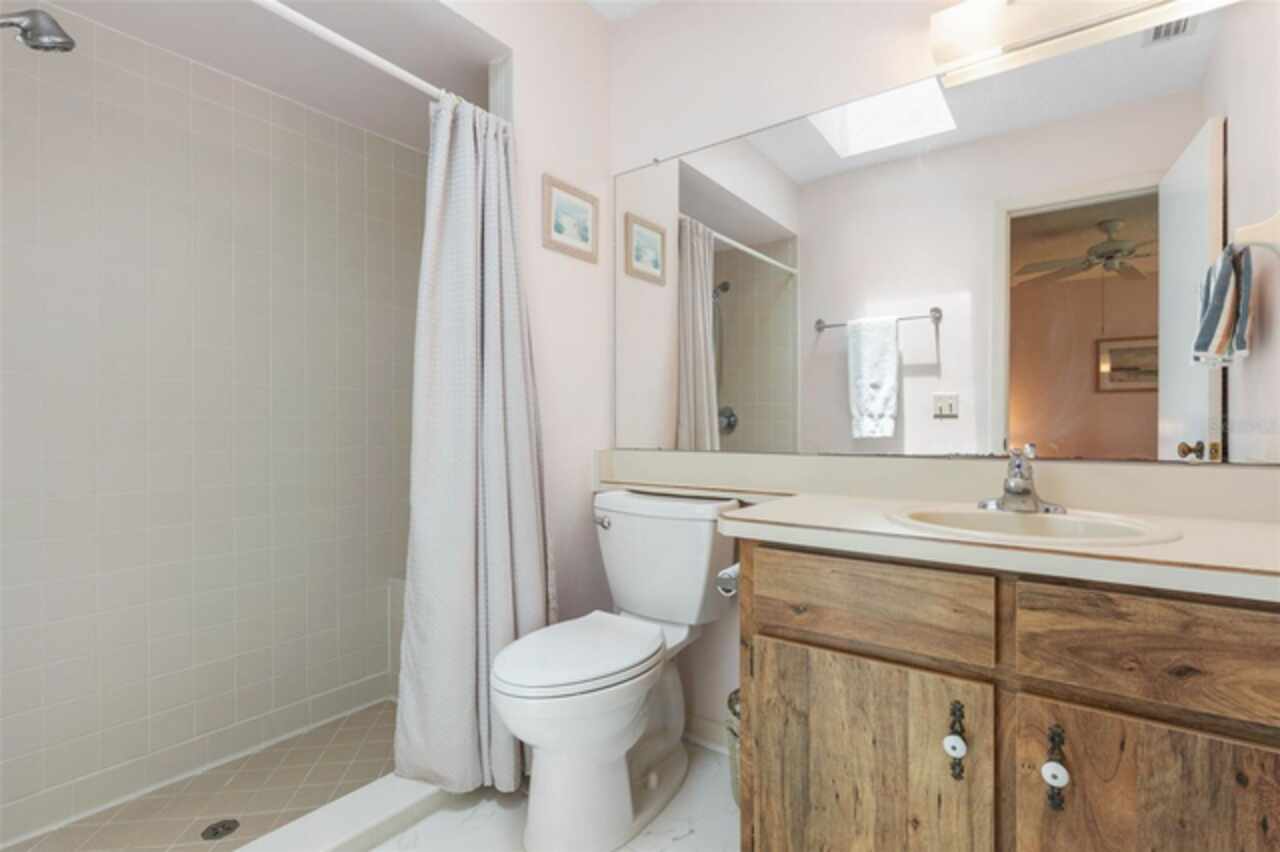 Listing Photo 20