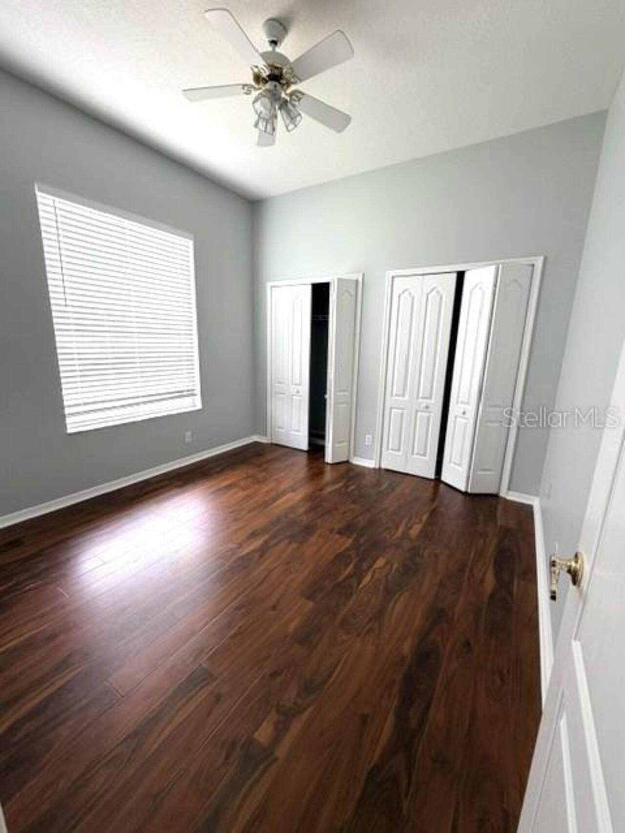 Listing Photo 12