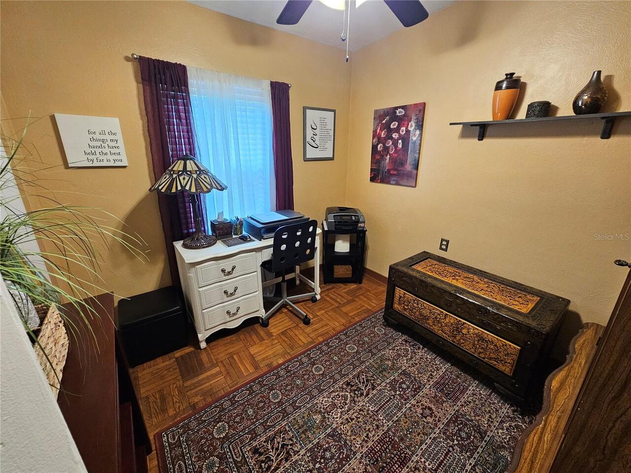 Listing Photo 10