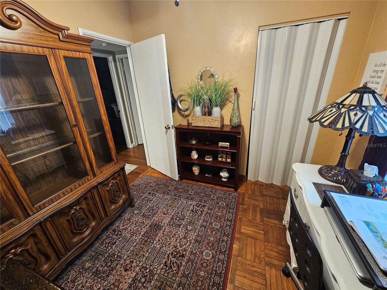 Listing Photo 11