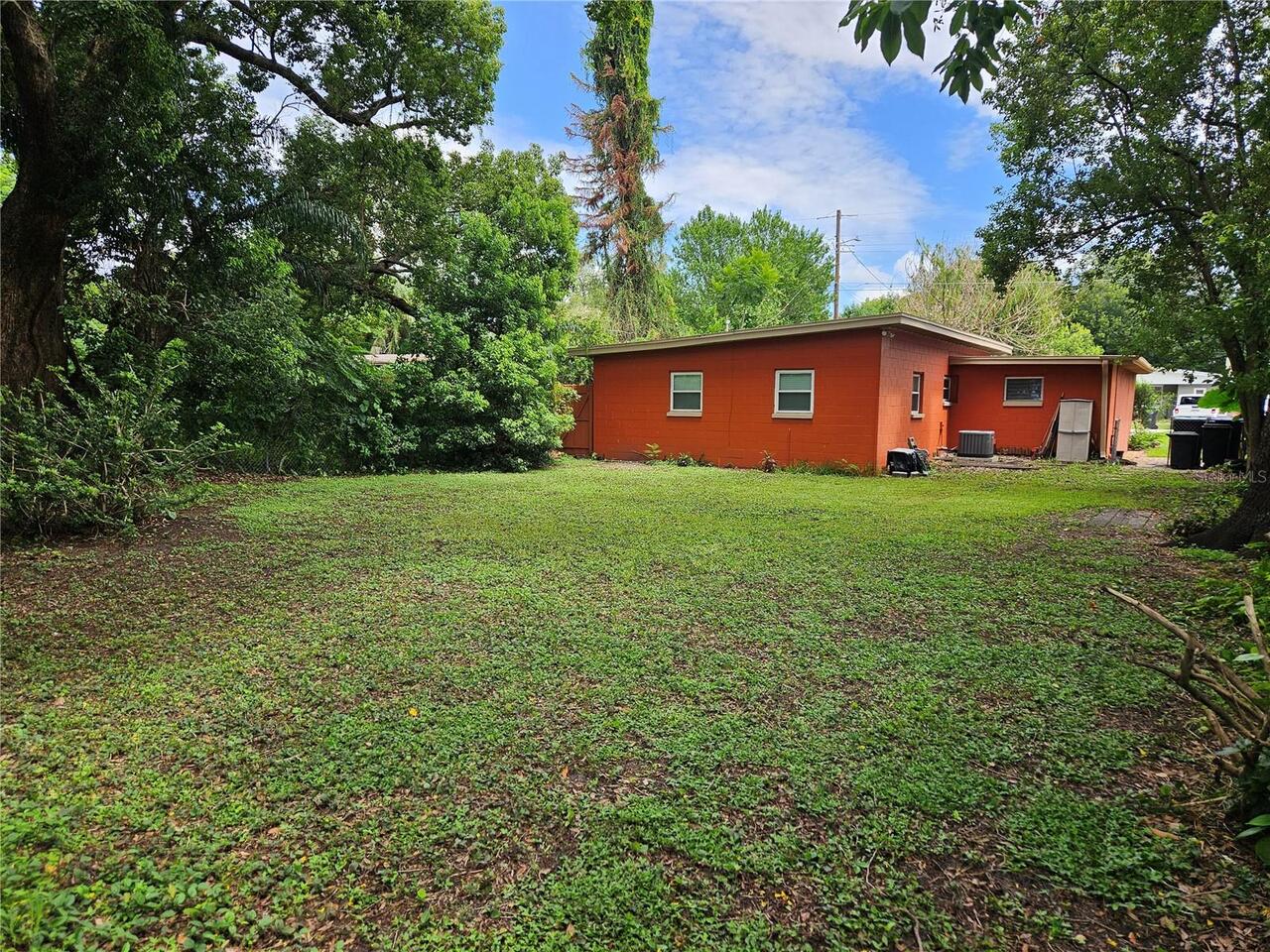 Listing Photo 16