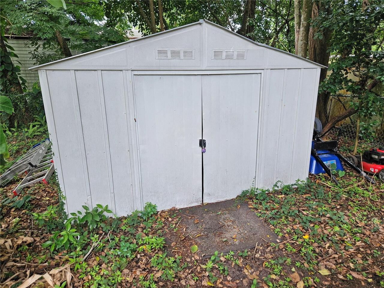 Listing Photo 17
