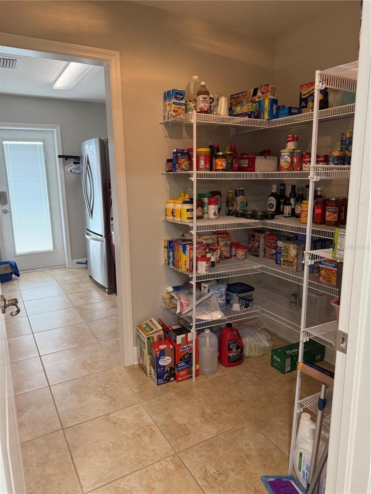 Listing Photo 11