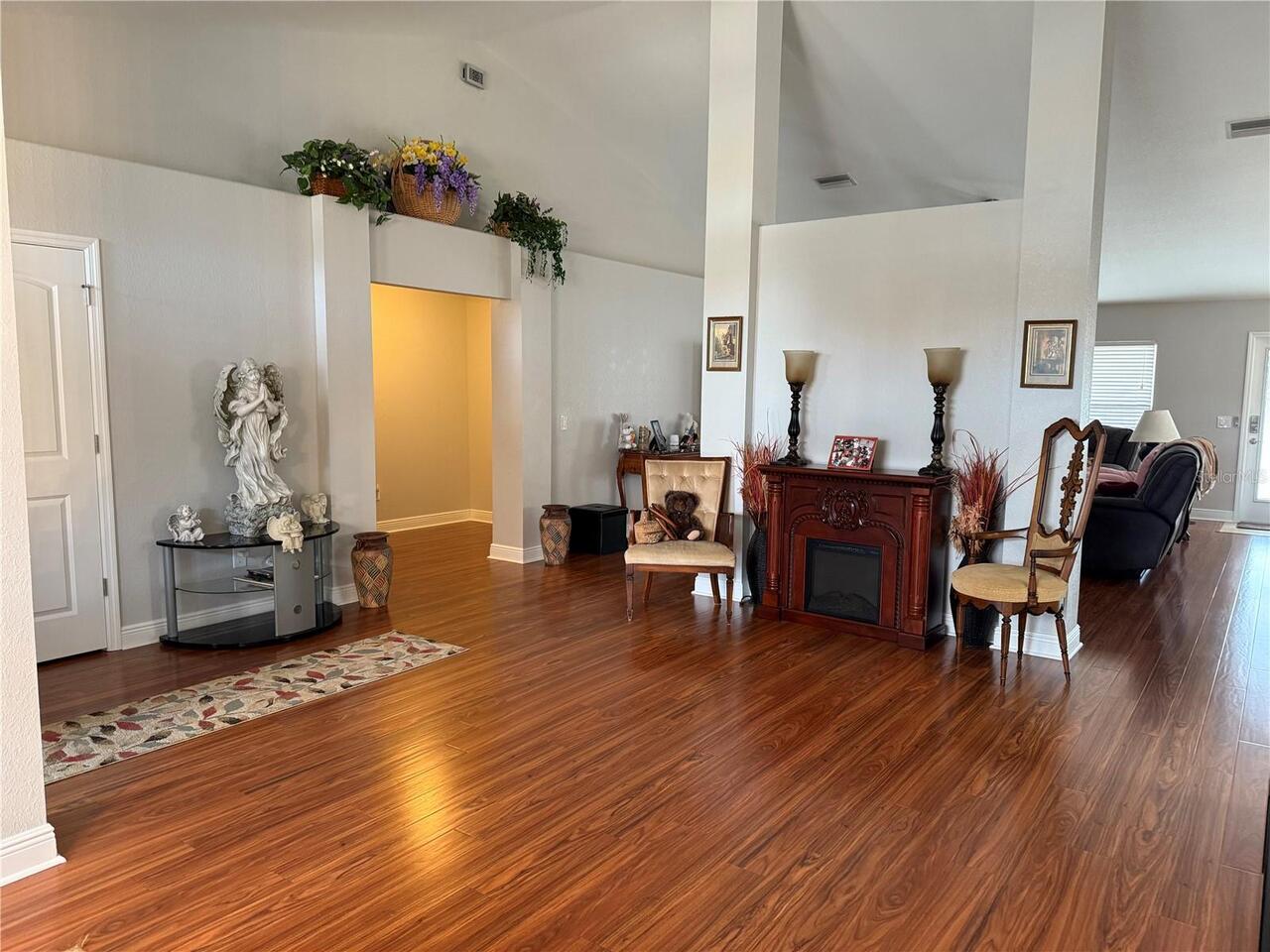 Listing Photo 22