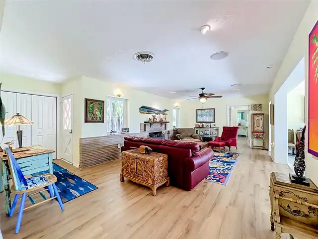 Listing Photo 20