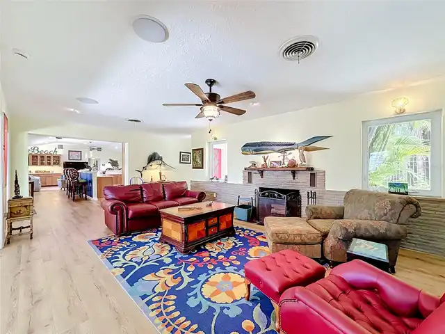 Listing Photo 23