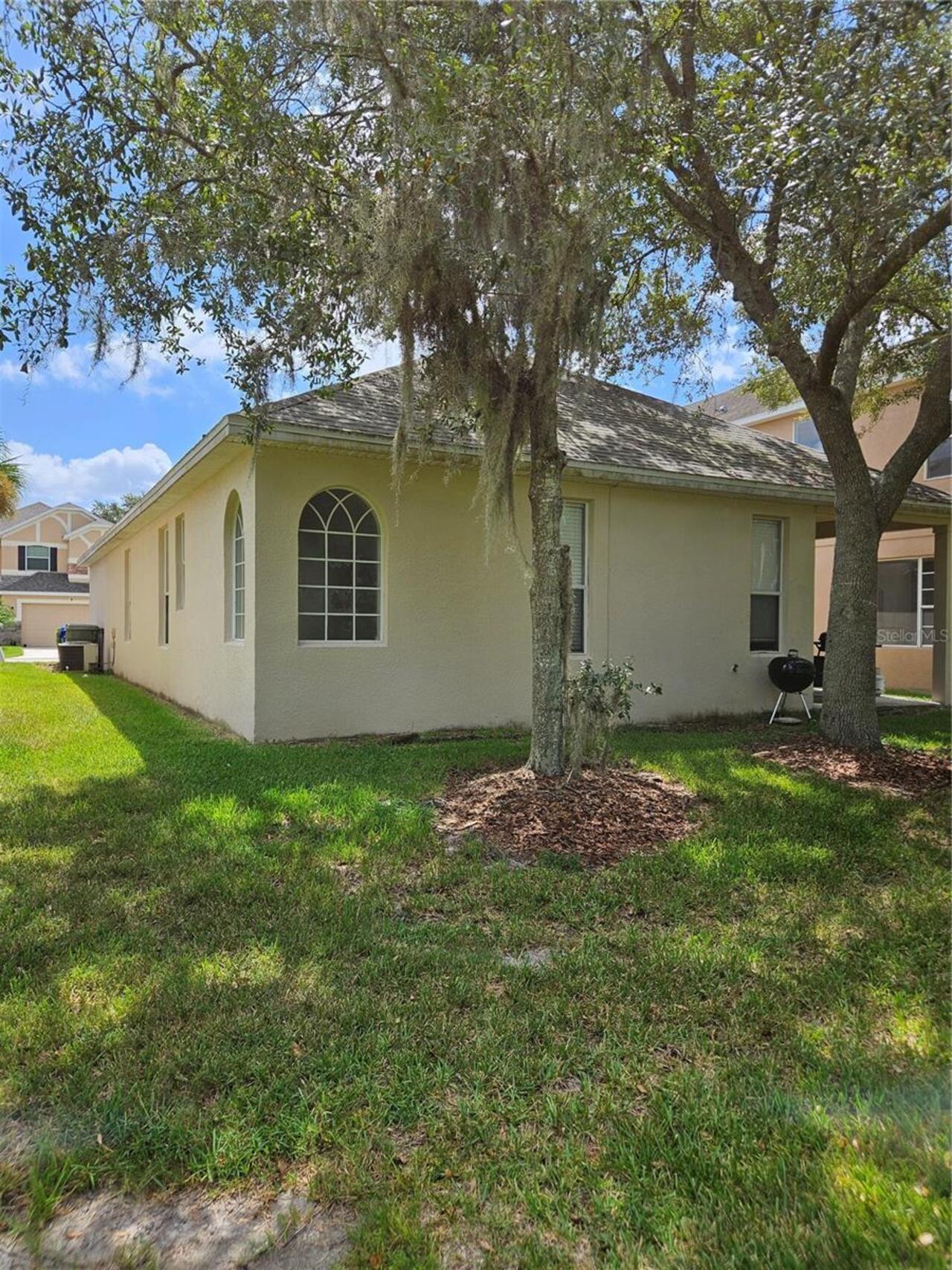 Listing Photo 16