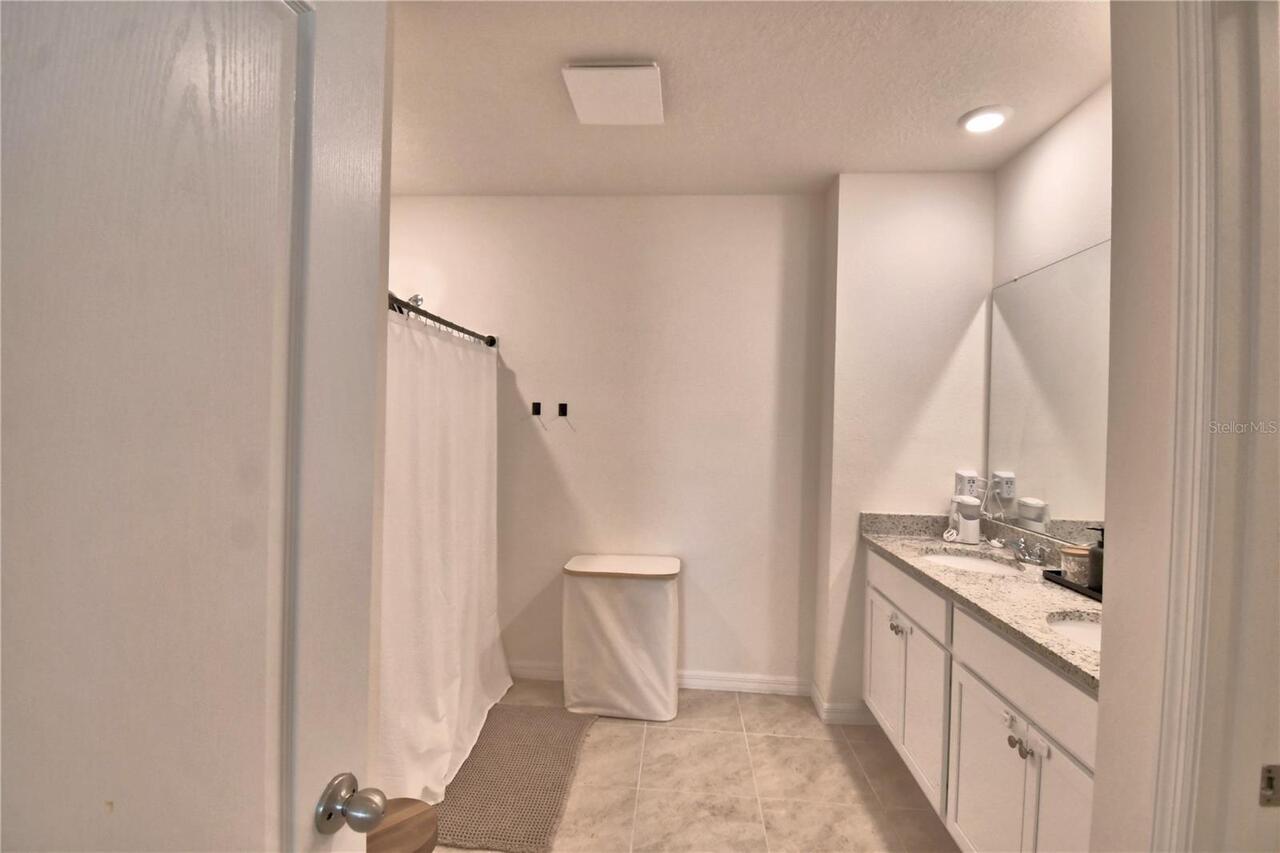 Listing Photo 36