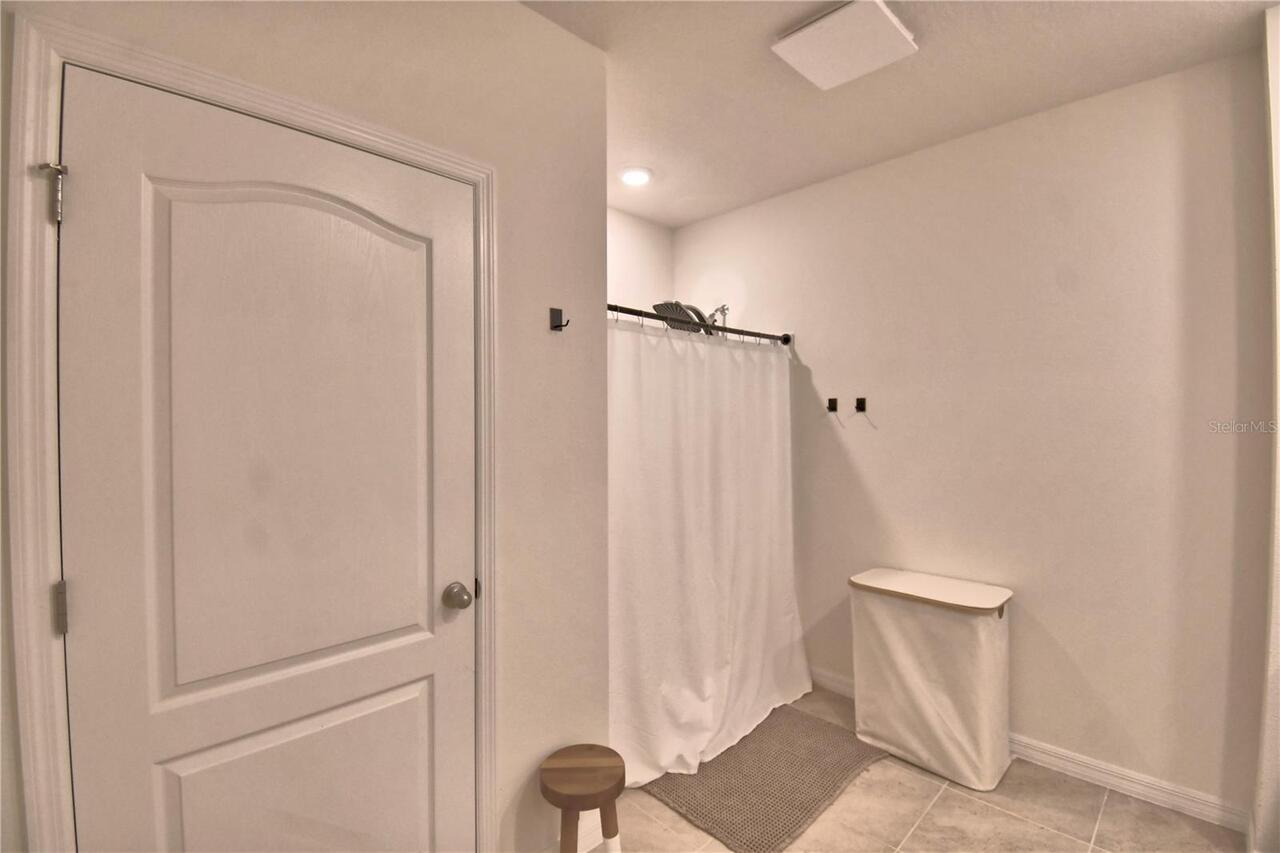 Listing Photo 37
