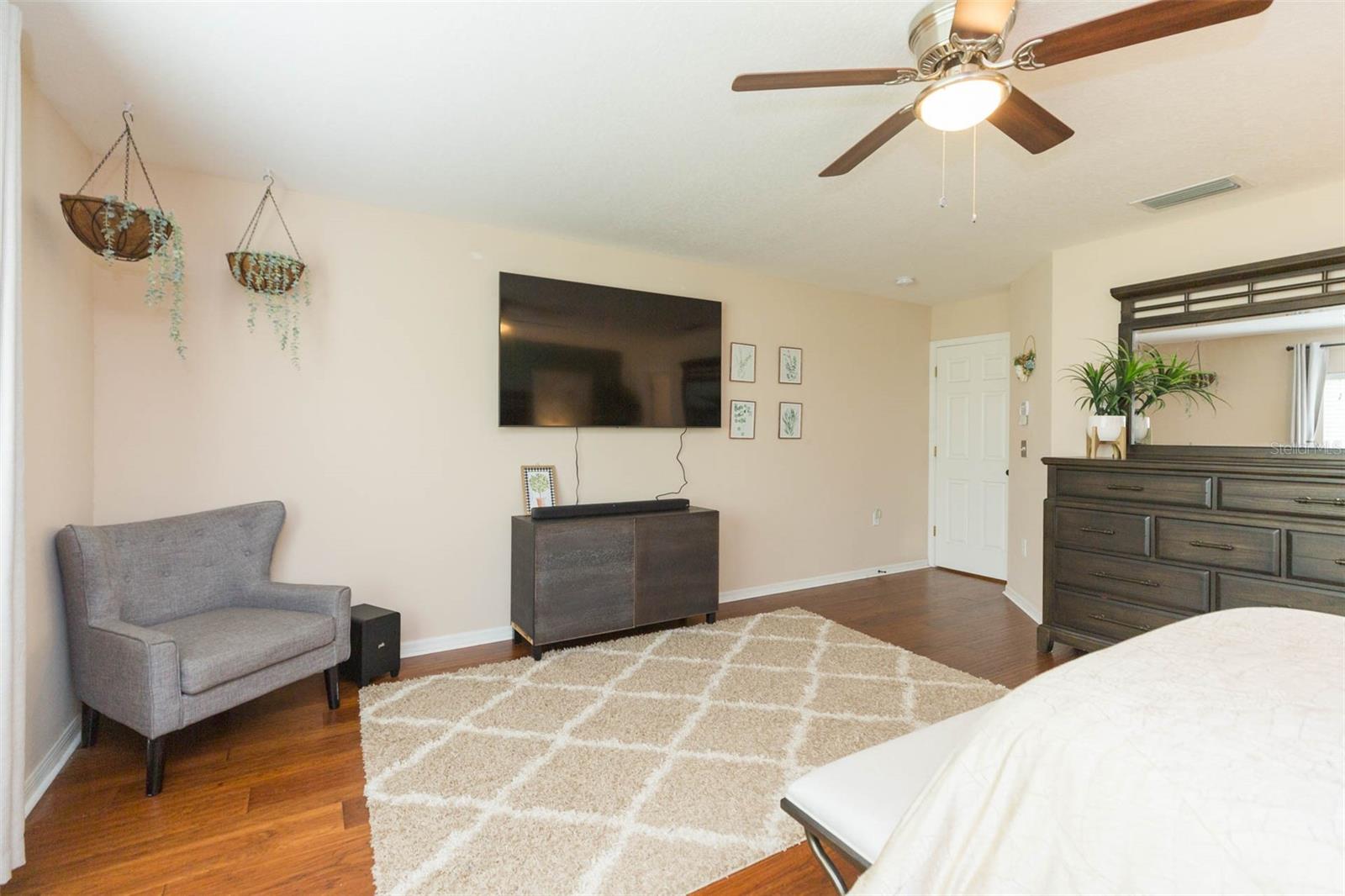 Listing Photo 42