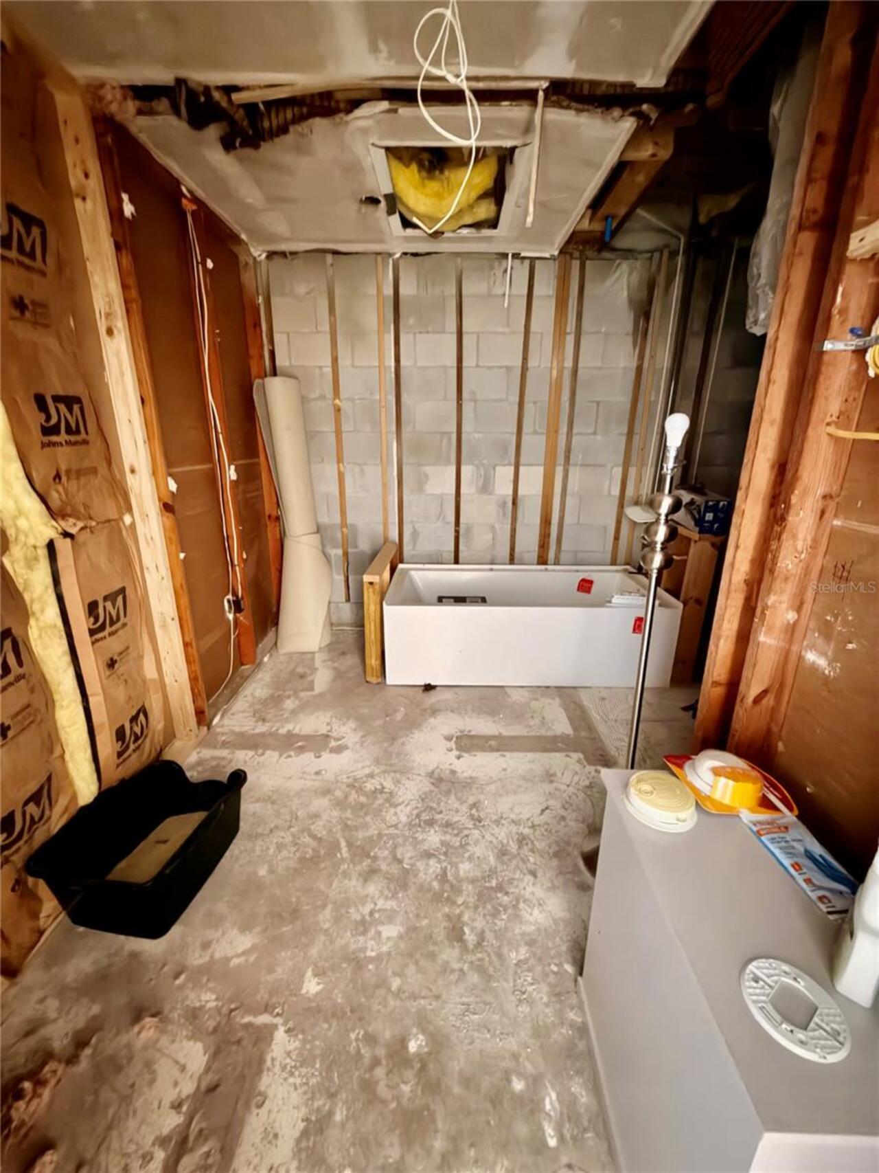 Listing Photo 10