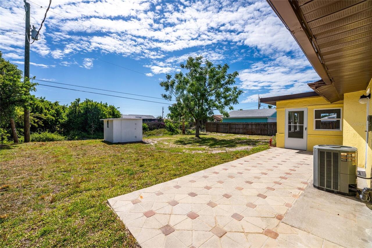 Listing Photo 5