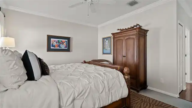 Listing Photo 33