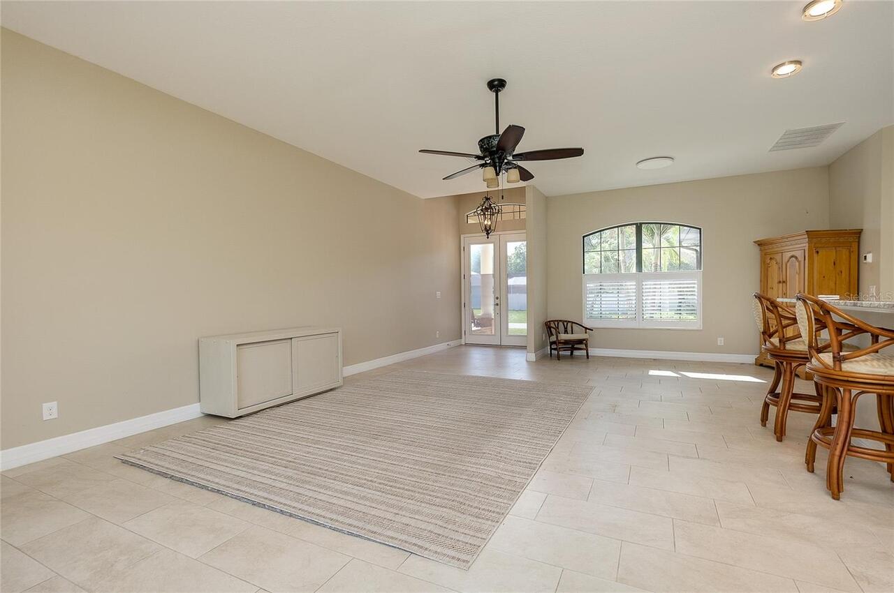 Listing Photo 32