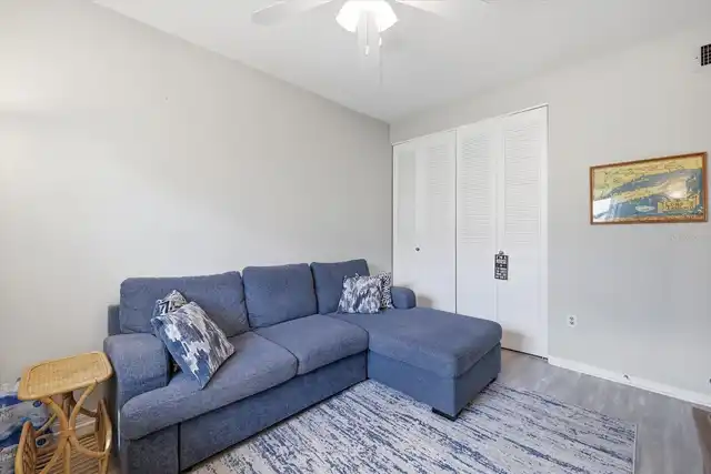 Listing Photo 23