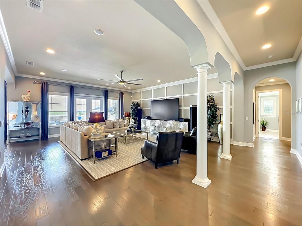 Listing Photo 16