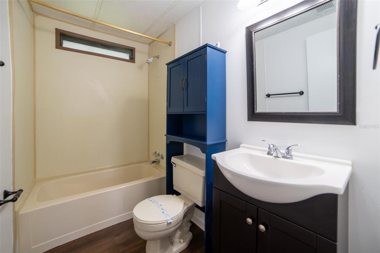 Listing Photo 15