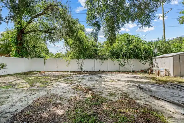 Listing Photo 25