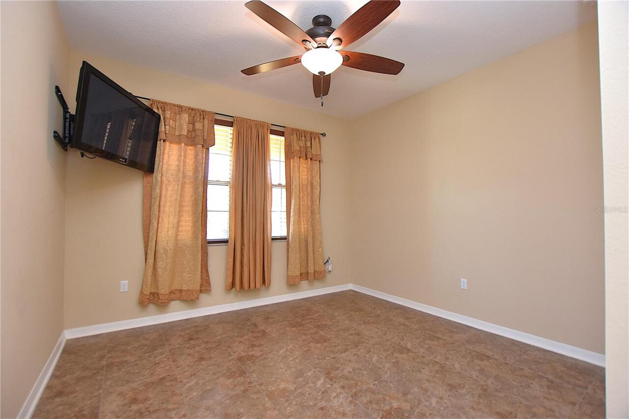 Listing Photo 38