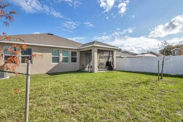 Listing Photo 16