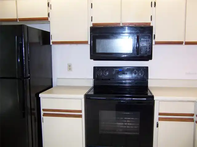 Listing Photo 13